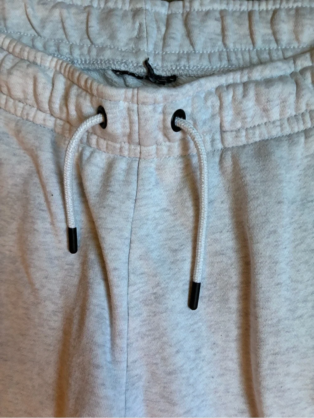 Nike Light Gray Boys' Jogger Sweatpants with Black Swoosh